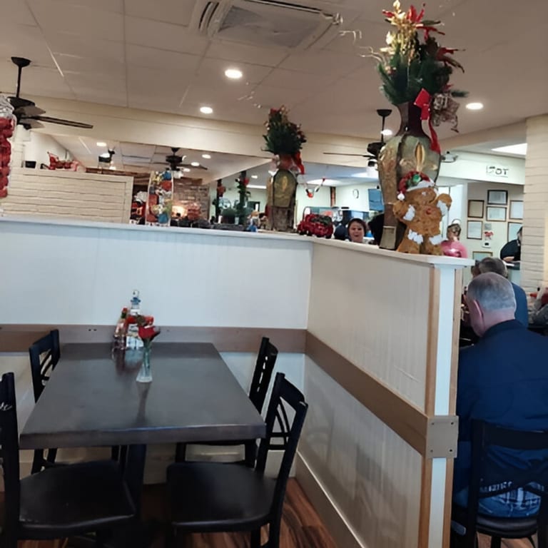 A Warm and Welcoming Dining Experience
